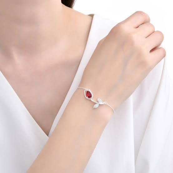 Pulsera de plata italiana con Tulipán
